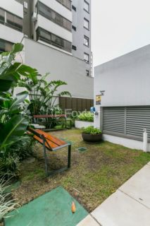 Image 35 - 1004117