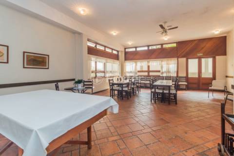Image 38 - 556794
