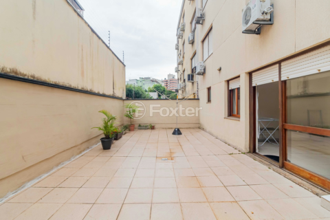 Image 37 - 819210