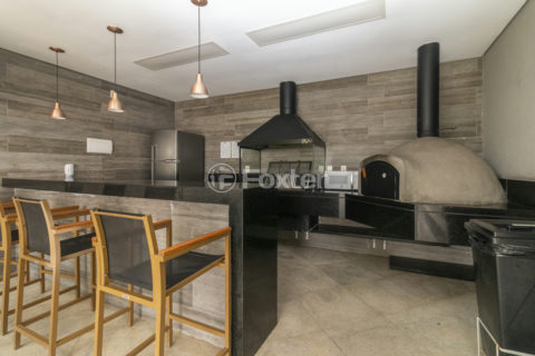 Image 42 - 1027330