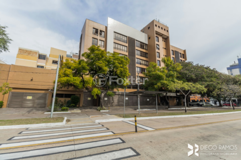 Image 12 - 217155