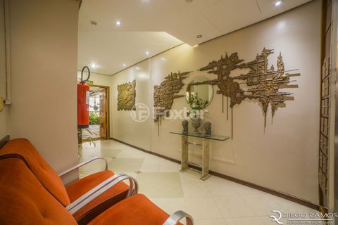 Image 34 - 957321