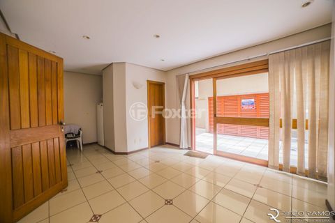 Image 35 - 957321