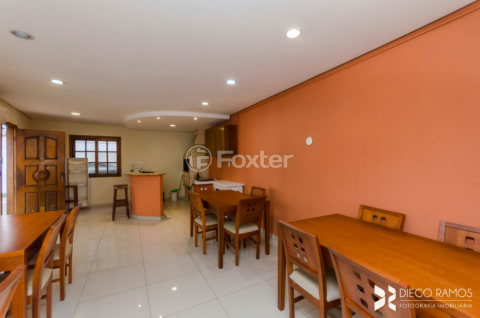 Image 33 - 282940