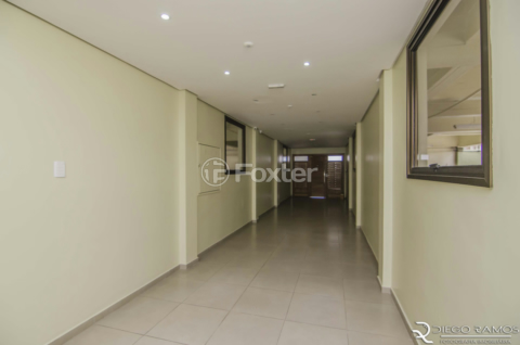 Image 31 - 995919