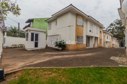 Image 38 - 1014305