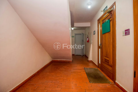 Image 37 - 1038795