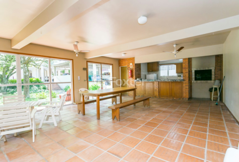 Image 32 - 956542