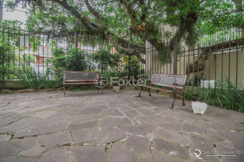 Image 50 - 1013579