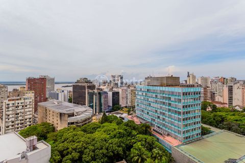 Image 32 - 979973