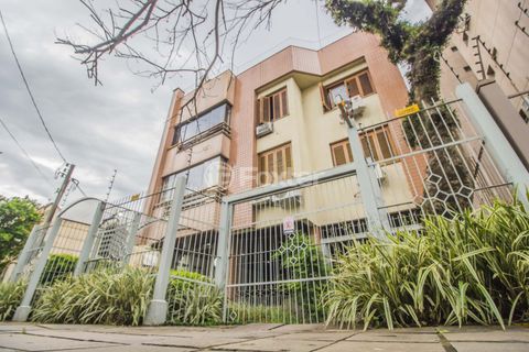 Image 27 - 1012281