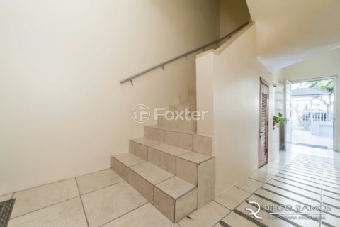 Image 30 - 686316