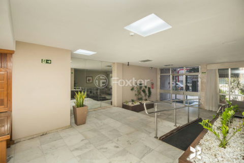 Image 37 - 243344