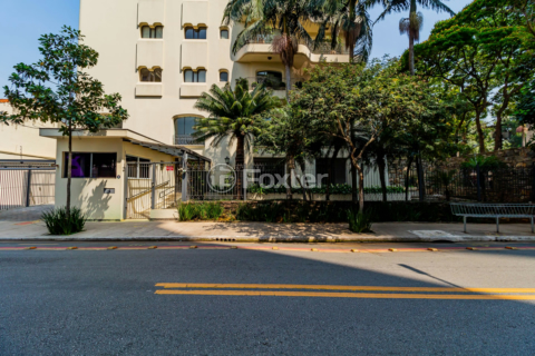 Image 1 - 1028151