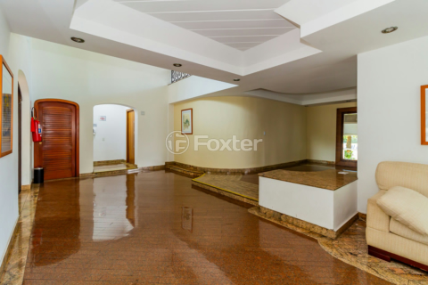 Image 4 - 1028151