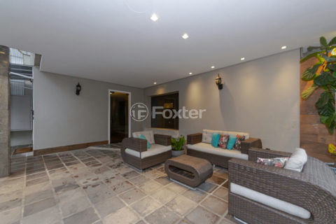 Image 33 - 1024102