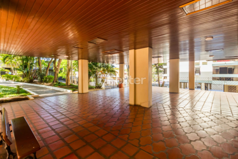 Image 34 - 817449