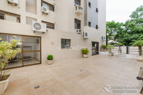 Image 73 - 1007321