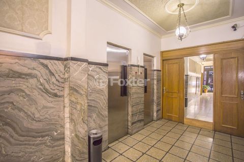 Image 30 - 1015953