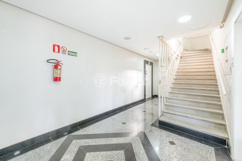 Image 37 - 980646