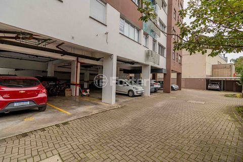 Image 61 - 994156