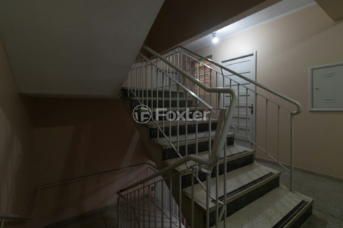 Image 30 - 394590