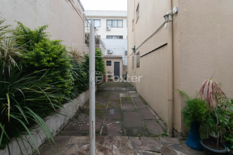 Image 34 - 394590