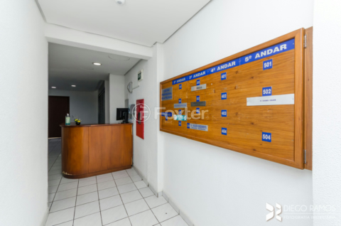 Image 30 - 857572