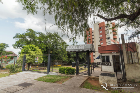 Image 11 - 878491