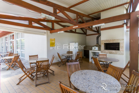 Image 32 - 990946