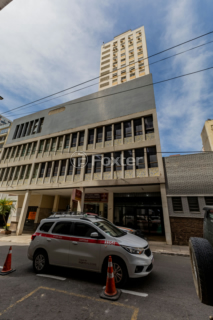 Image 30 - 956672