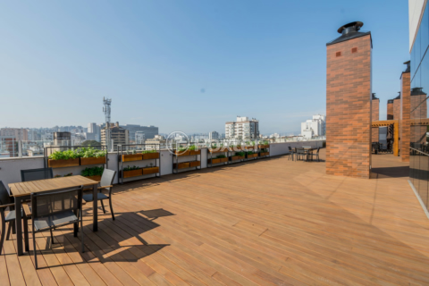 Image 32 - 980696