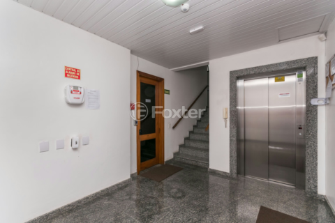 Image 38 - 205895