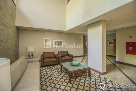 Image 37 - 1027210