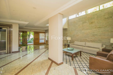 Image 39 - 1027210