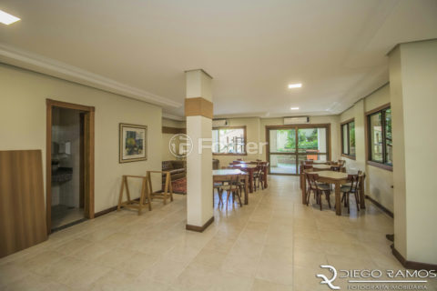 Image 38 - 1027210