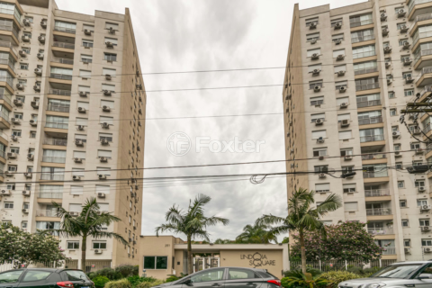 Image 98 - 1015852