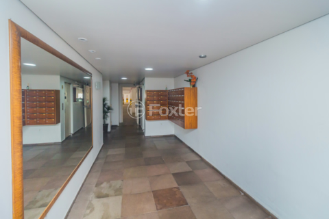 Image 33 - 892758