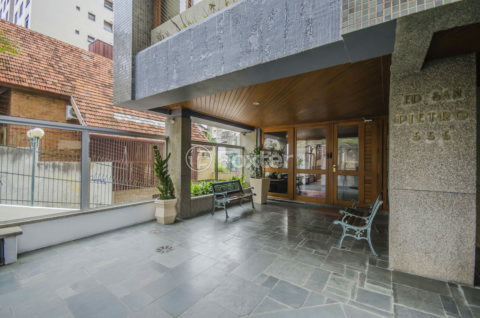 Image 41 - 256784