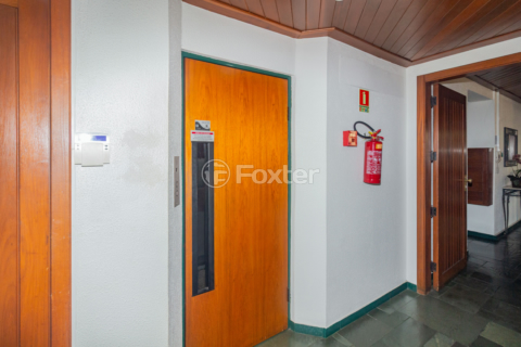 Image 45 - 256784