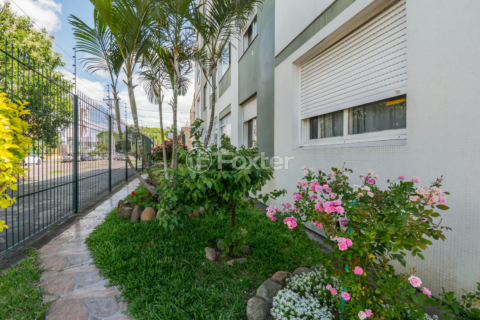 Image 42 - 865880