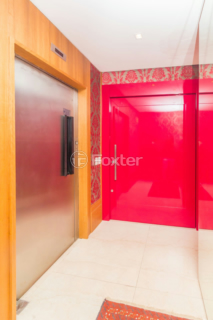 Image 68 - 1010282