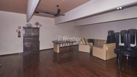 Image 79 - 1004365