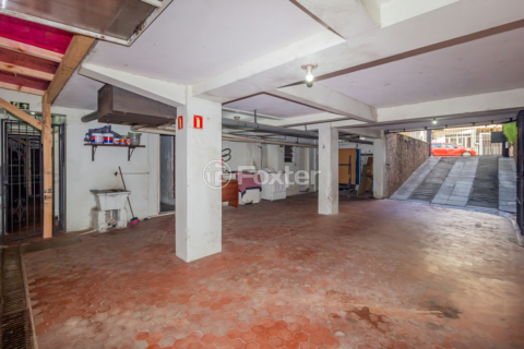 Image 43 - 865902