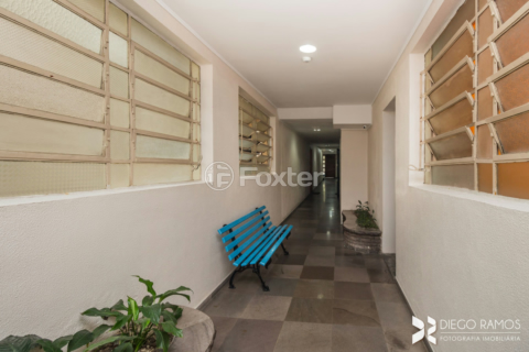 Image 29 - 869310