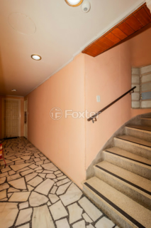 Image 3 - 1036395