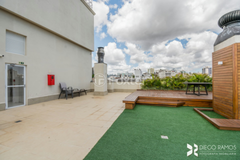 Image 35 - 909877