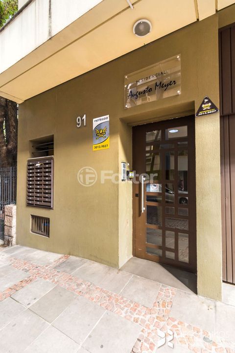 Image 35 - 979114