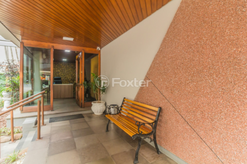 Image 28 - 826866