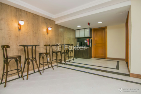 Image 33 - 164402